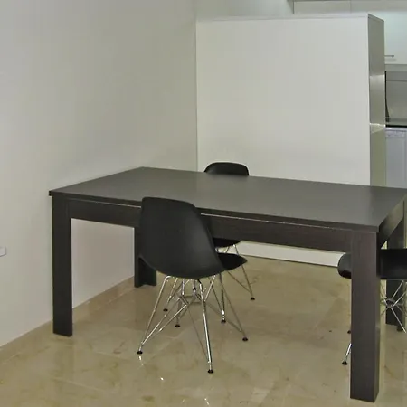In La Escala With Air Conditioning Apartment *